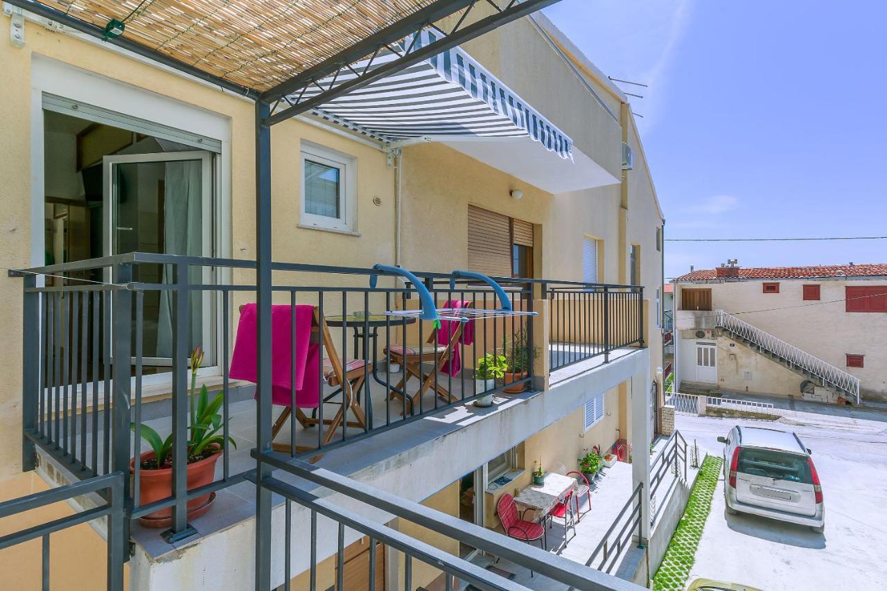 Apartment Ivanka Omiš Eksteriør billede